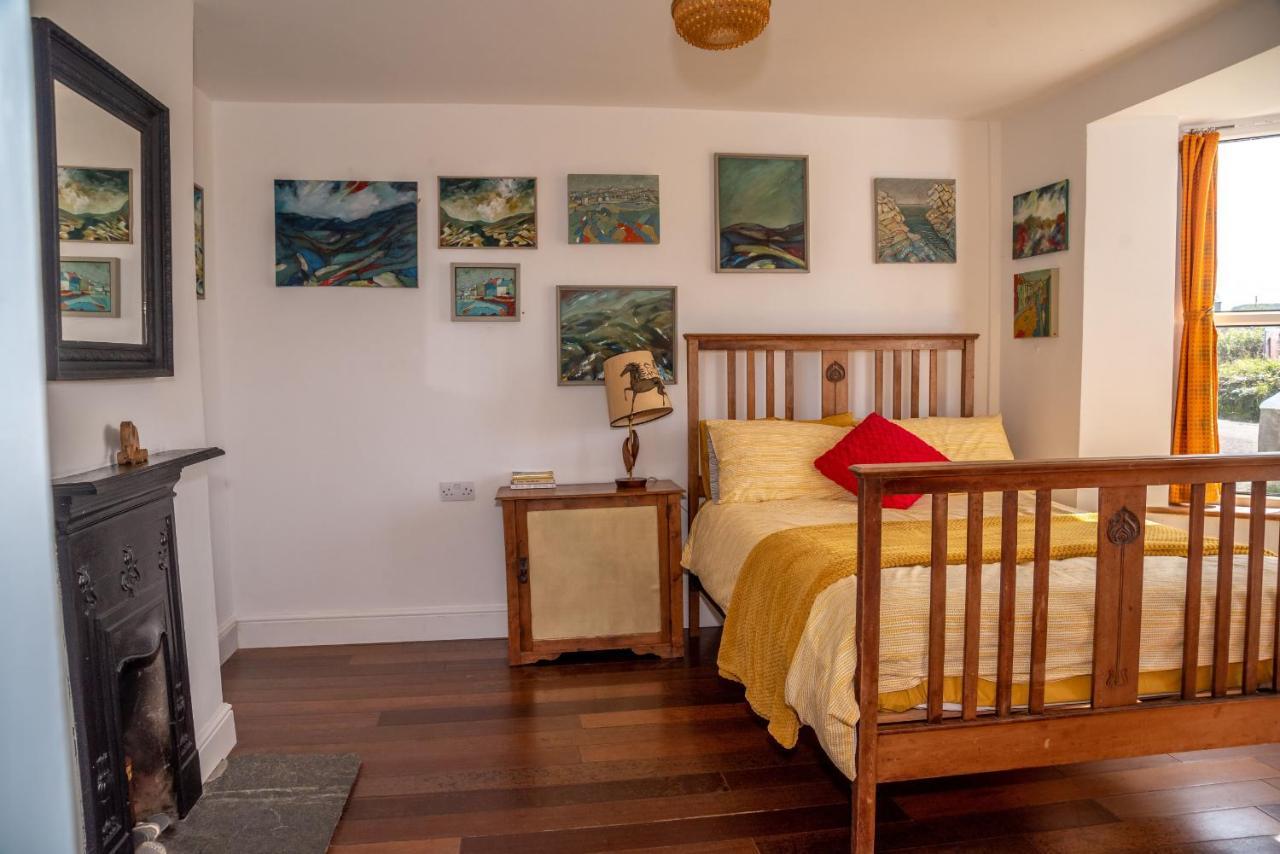 Finest Retreats - Western Watch - Sea Views, Pets Accepted, Sleeps 6 Lower Boscaswell Exterior foto